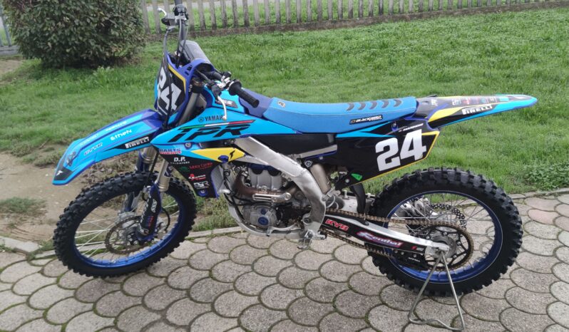 YAMAHA YZ250F 2022 pieno